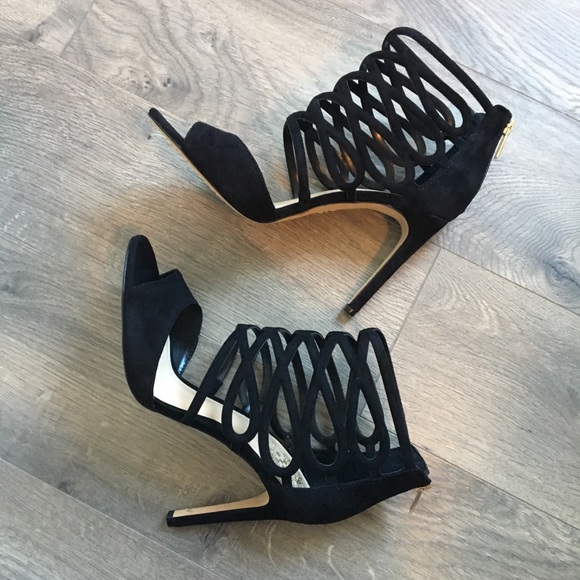 🎉HP🎉 Sexy Black Vince Camuto Heels NIB - Picture 2 of 5